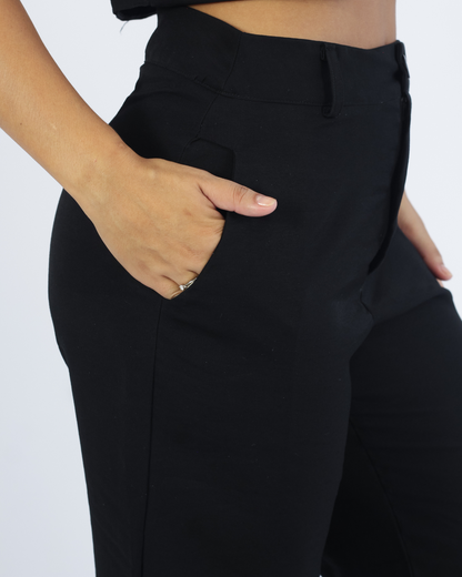 Calça Pantalona Preta - Viscose Alfaiataria